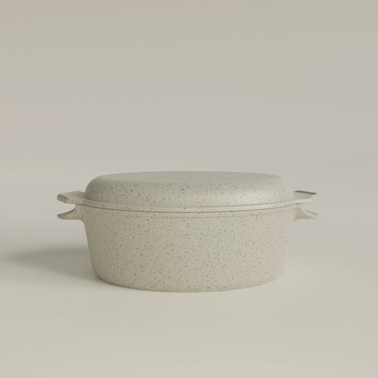 4.5L Enamel Old Dutch by Ironclad Co.